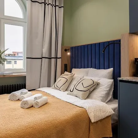 Apartment Premium Design Studio Top Location Fast Wifi *