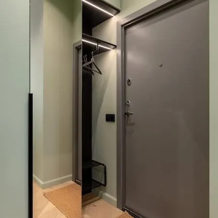 Premium Design Studio Top Location Fast Wifi Διαμέρισμα *