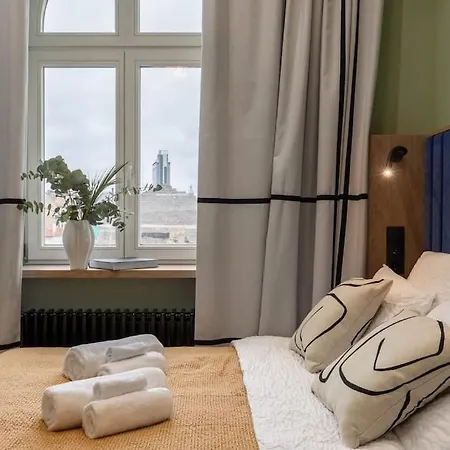 Apartment Premium Design Studio Top Location Fast Wifi *